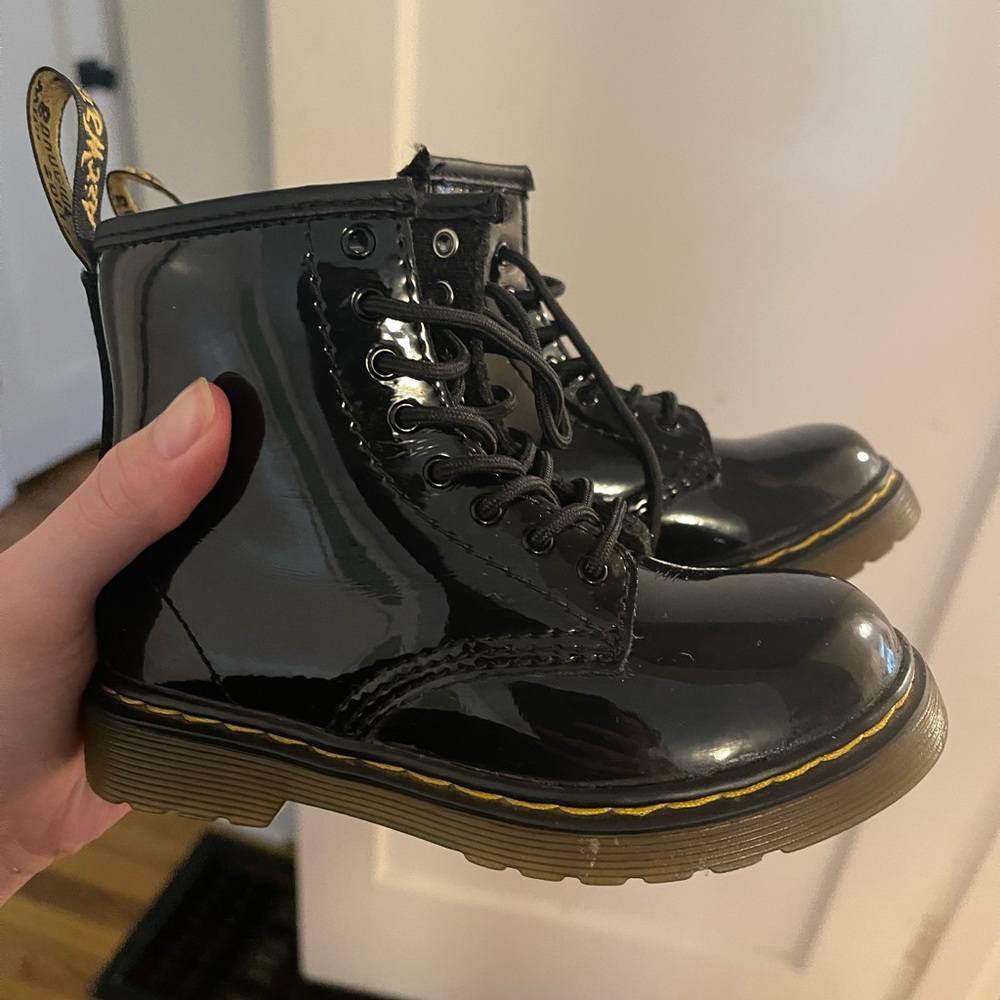 Toddler Dr. Martens Shiny Black 1460 T